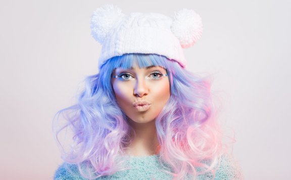 文章样式二:顶部大图+小图