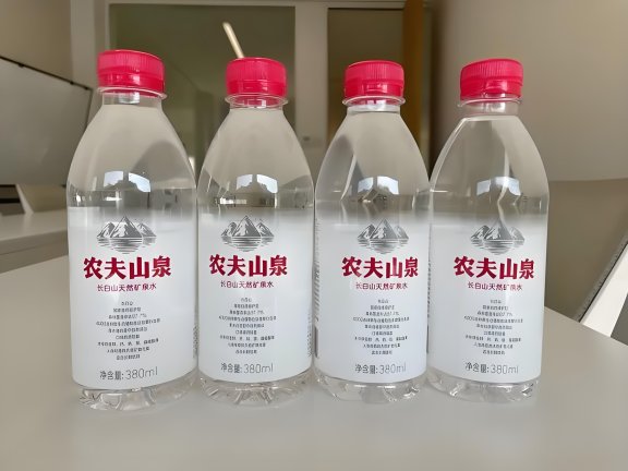 农夫山泉推新品，长白山矿泉水活动价18元15瓶？